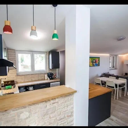 Apartment Oliveto Pula